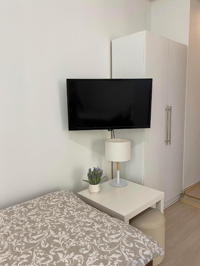 Apartmani Maximus スボティツァ エクステリア 写真