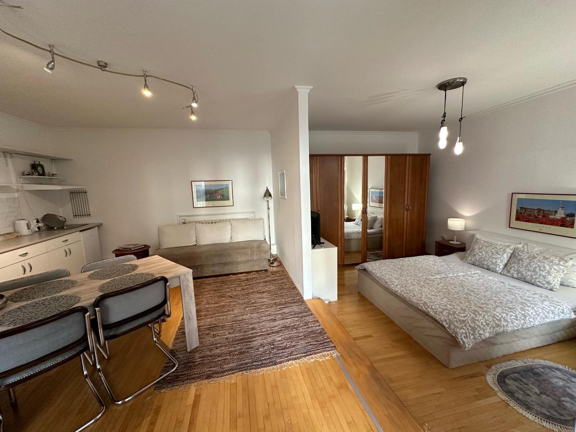 Apartmani Maximus スボティツァ エクステリア 写真